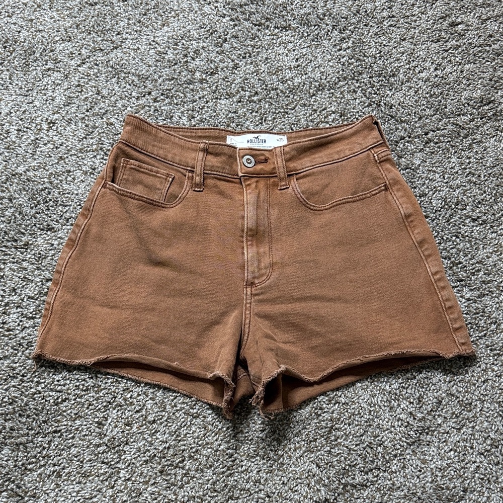Hollister Women's Tan Jean Shorts